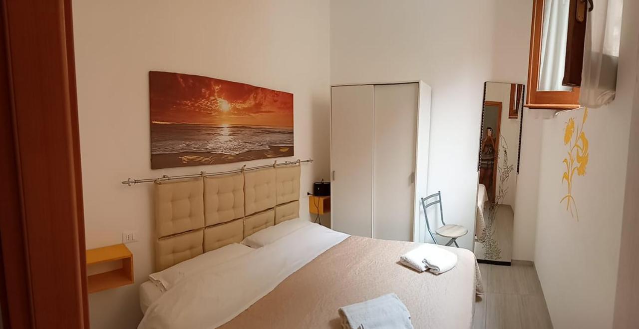 Roberto Guest House Кастеламаре дел Голфо Екстериор снимка
